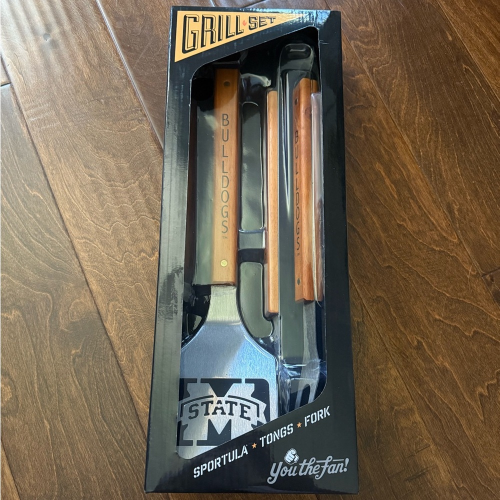 YouTheFan NCAA Classic Series 3-Piece BBQ Set- Mississippi State Bulldogs